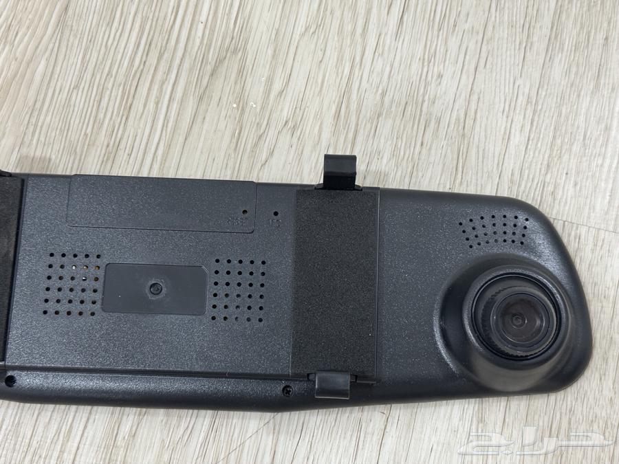 Front and rear dashboard camera mirror.64506006968066112