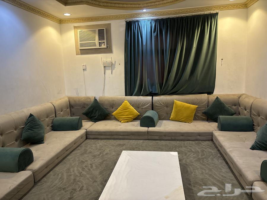 للبيع مستعجل بسبب النقل و النقل ع المشتري سعر رمزي64505791143555111