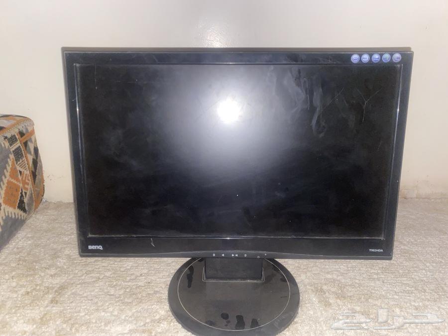 Grand Tiramisu 7 and computer screen64507921749634110