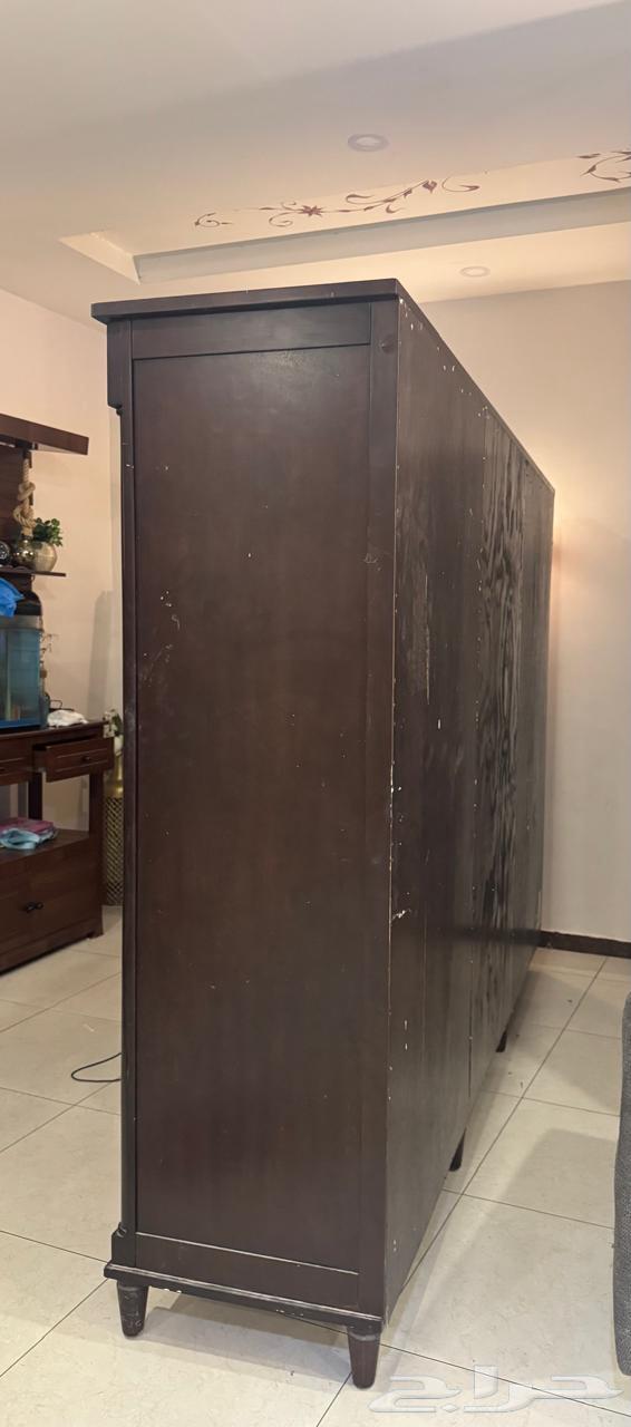 دولاب خشب 10064509250679681111