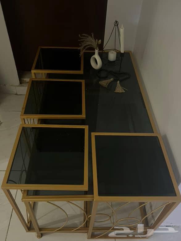 Basic table and four services64503760532226110