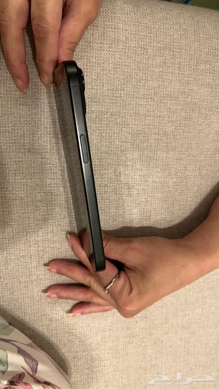 iPhone 15 Regular64503843377155112