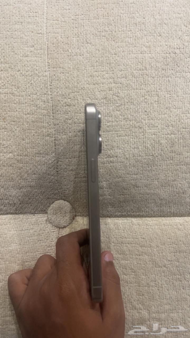 ايفون 15 برو ماكس نظيف64475198624771112