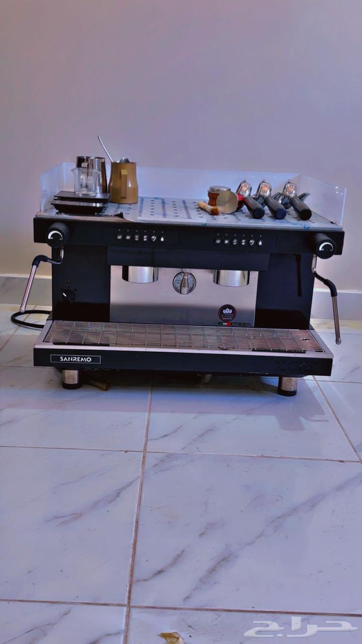 مكينة قهوة شبة جديدة64508159118978110