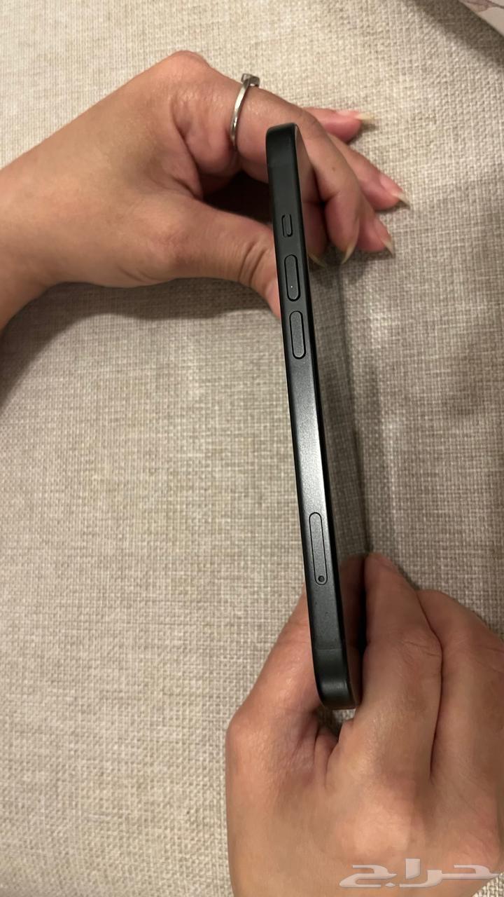 iPhone 15 Regular64503843377155114