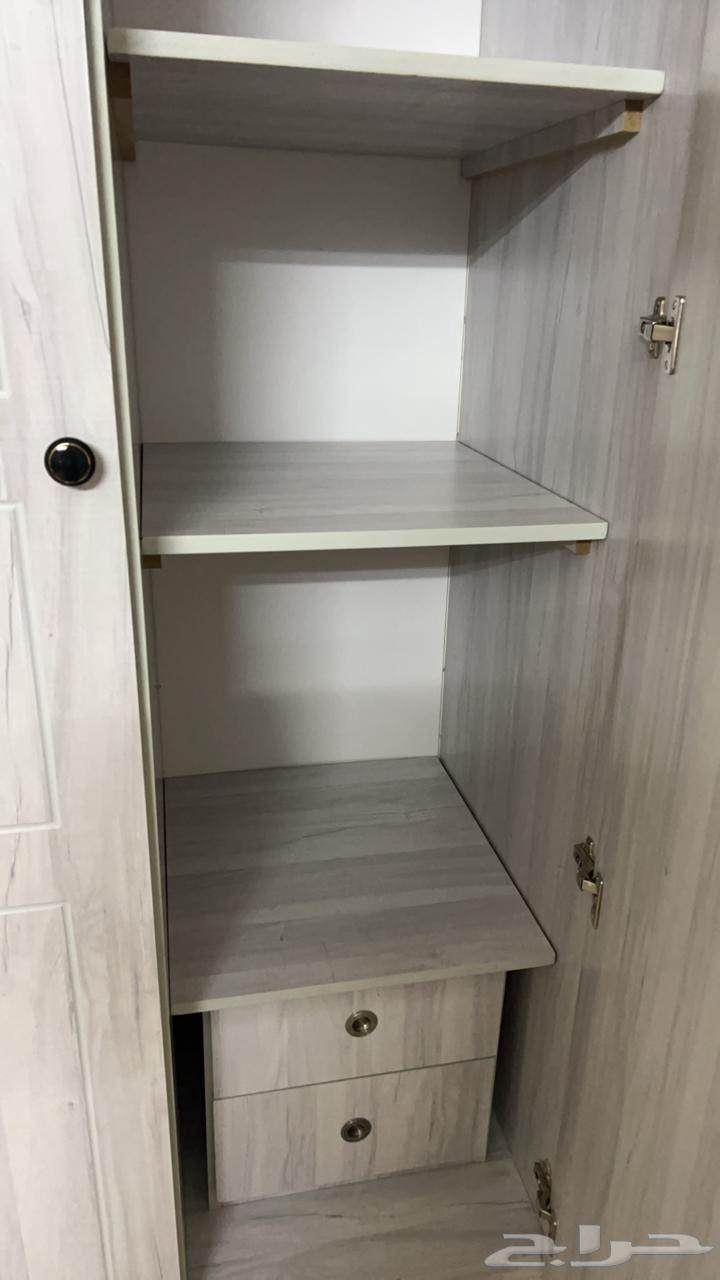 دولاب ملابس64506998135170112