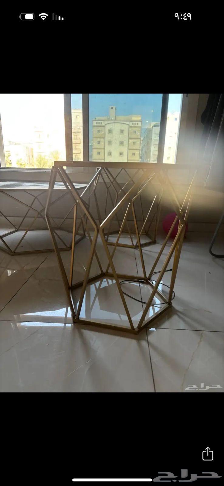 طاولات هوم سنتر لها ست شهور عندي64504668391171111