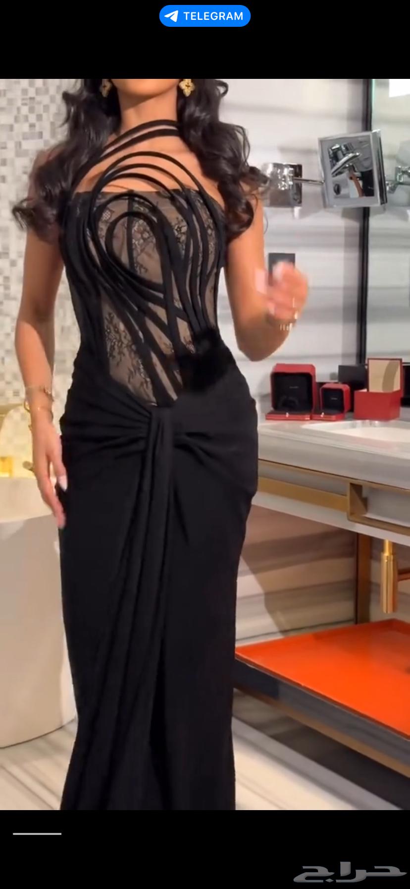 5G router, two sets of sofas, coffee machine, 3 dresses, 3 shoes64504709195011110