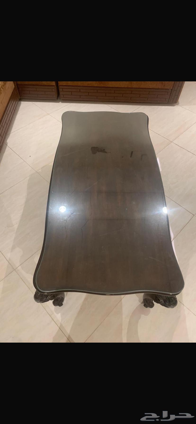 Urgent sale of a clean dining table set with two side tables64504078334593110