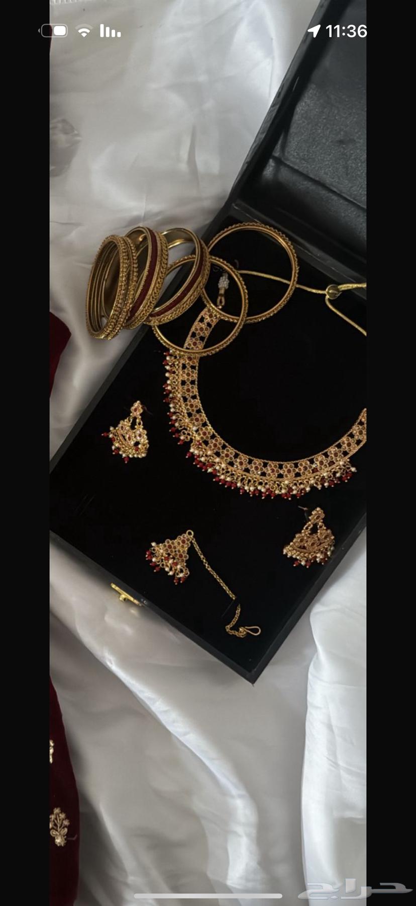 طقم اكسسوار هندي مع اساور - ينفع ل لليلة حنة   جلوات   ملكة64509292984195110