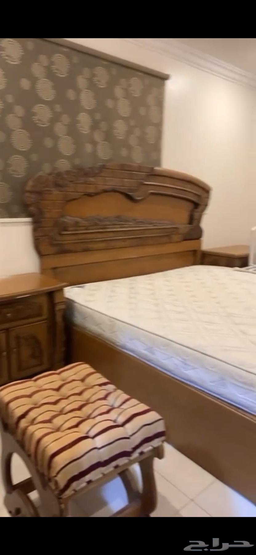 للبيع غرفة نوم كاامل  خشب قوي ونظيف64510493303043111