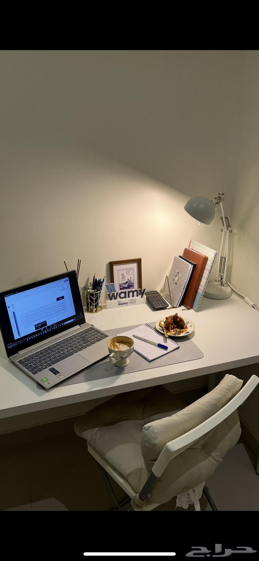 مكتب وكرسي من ايكيا64503445500418110