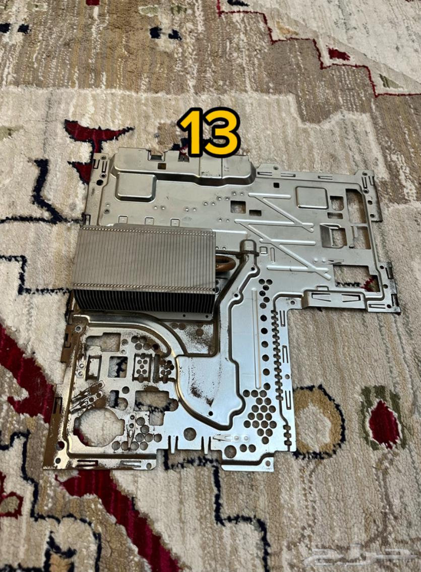 للبيع ايادي سوني 4 و سوني 4 تشليح64508312865794112