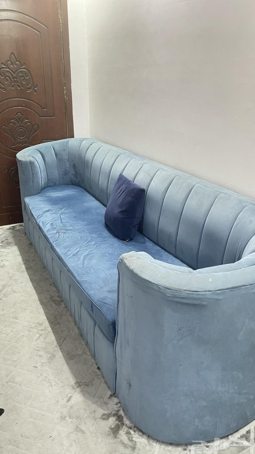 كنب ع السوم64506380423298112