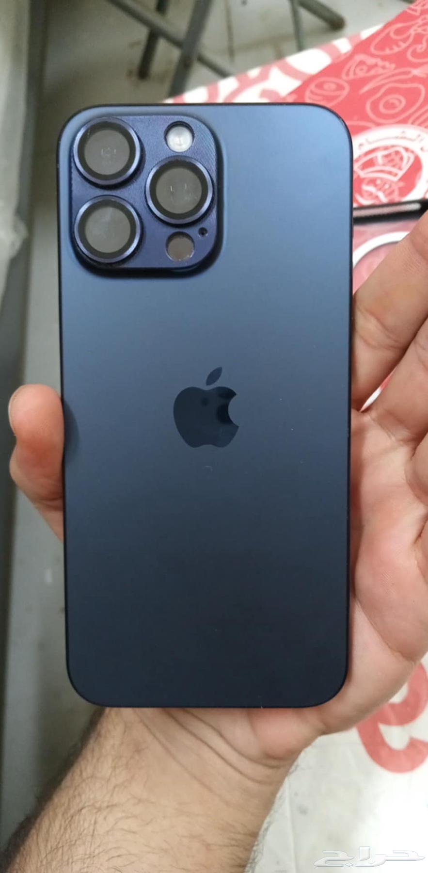 iPhone for sale, price 3500, battery 92, storage 256, comes with new box64506174539395110