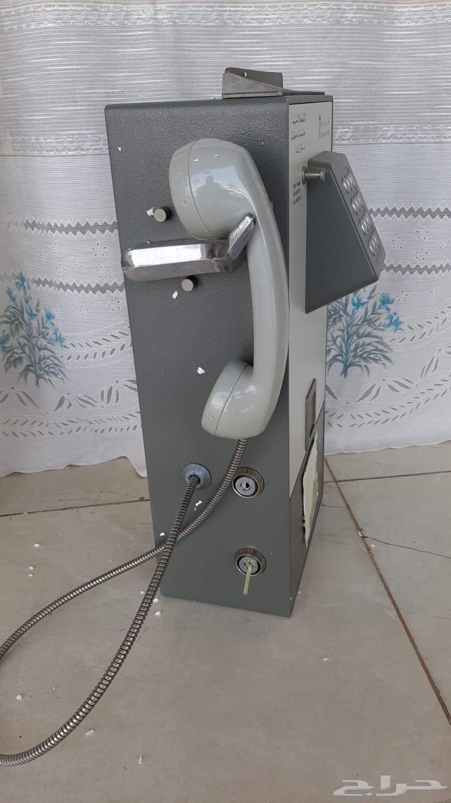 هاتف العملة القديم بحالة مخزن64505025201282113