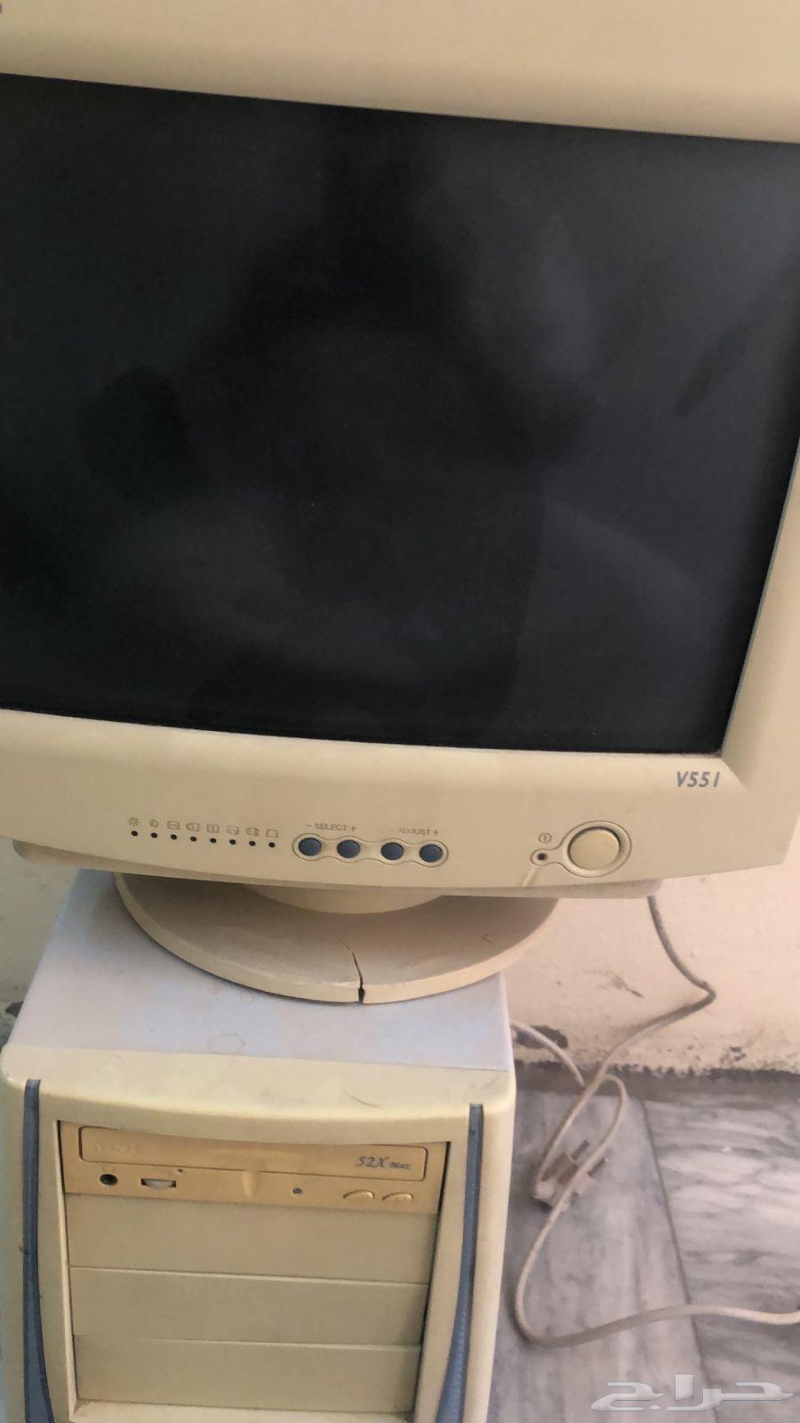 Old desktop computer64504078316419110