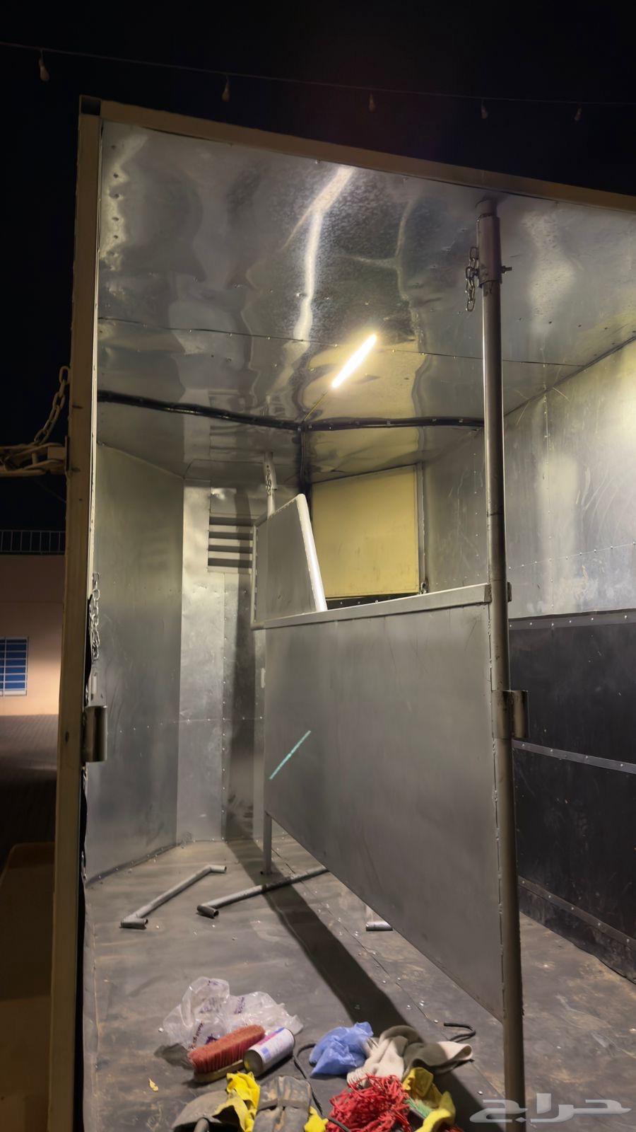 عربة نقل خيل للبيع64506998182786111