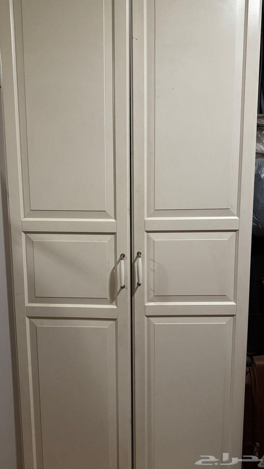 ثلاث دواليب كبار ب 30064503705685506111