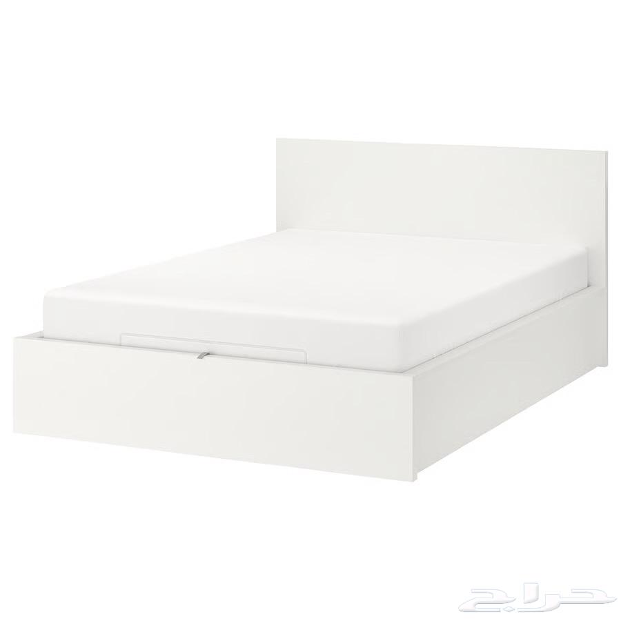Bed frame with mattress64503609945730110