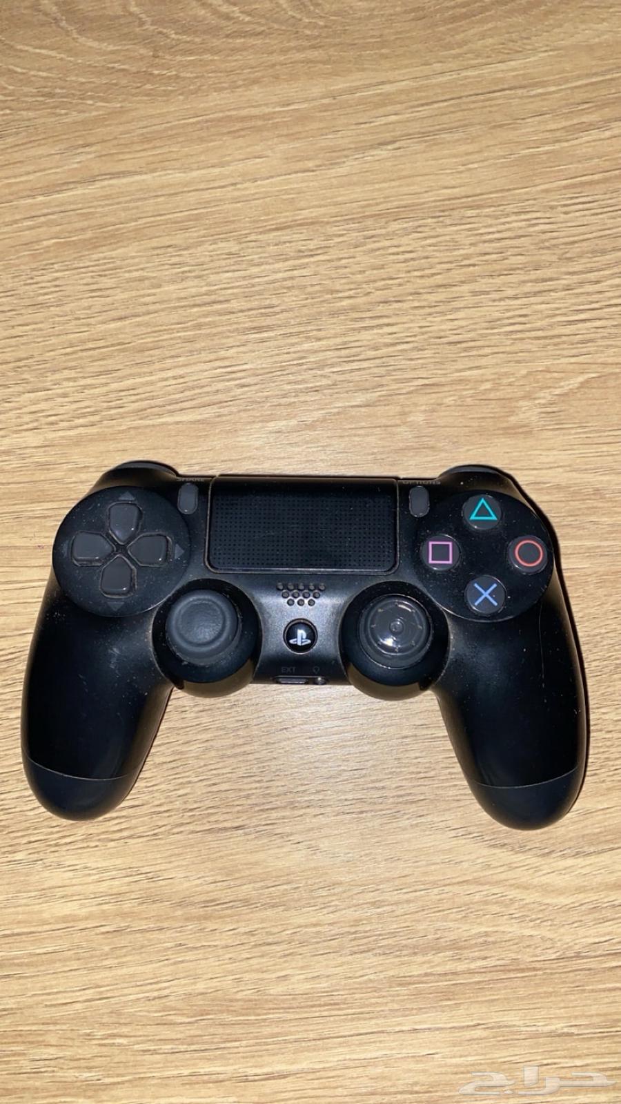 للبيع يد سوني و شريط مصارعه64508621316739111