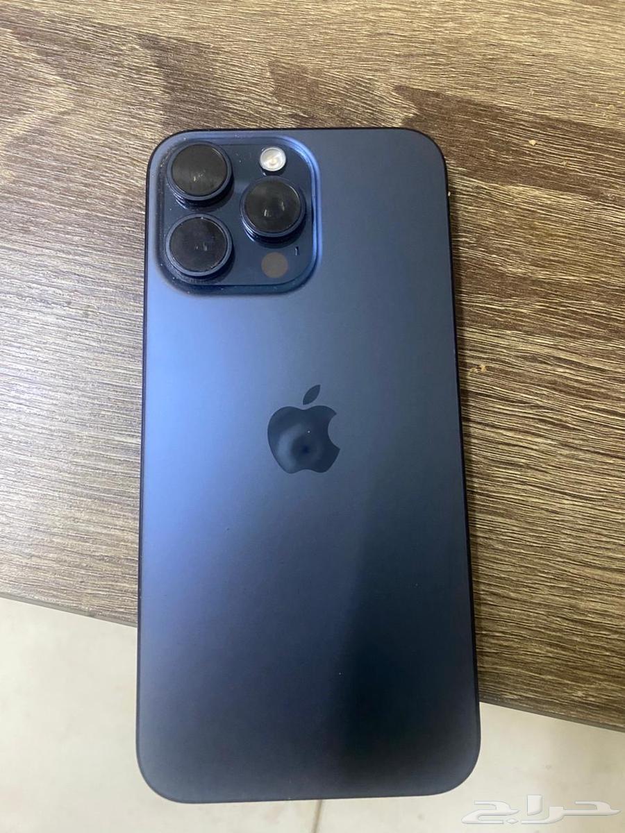 ايفون 15 برو ماكس 256 GB بطاريه 87 نظيف جدا الكرتونه موجوده64510775148547111