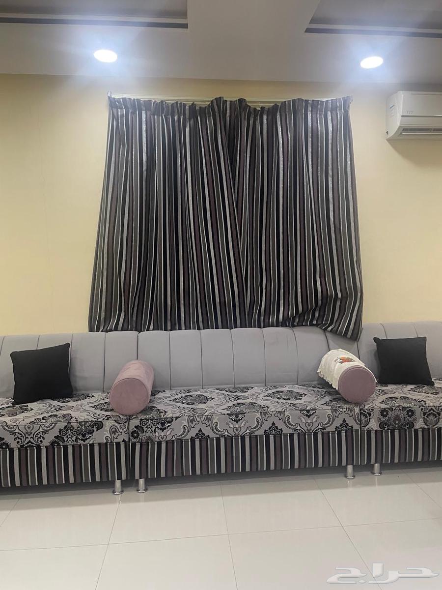 طقمين كنب ودراجة للبيع64508145045249114