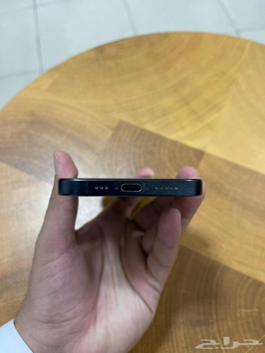 ايفون 15 برو ازرق نظيف جدا64494799487363113