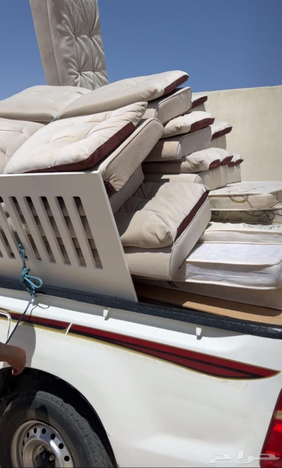 Trips within Al-Hafir and Dhibba. Furniture and household items transportation, halal and feed.64148719182978111