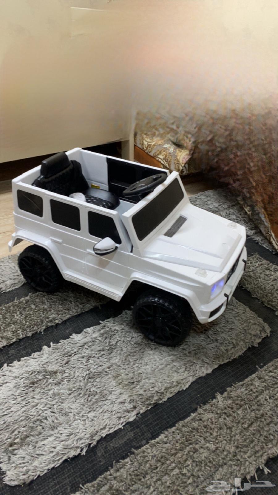 Very new kids' G-Class toy car, used for 20 days64515416902017111