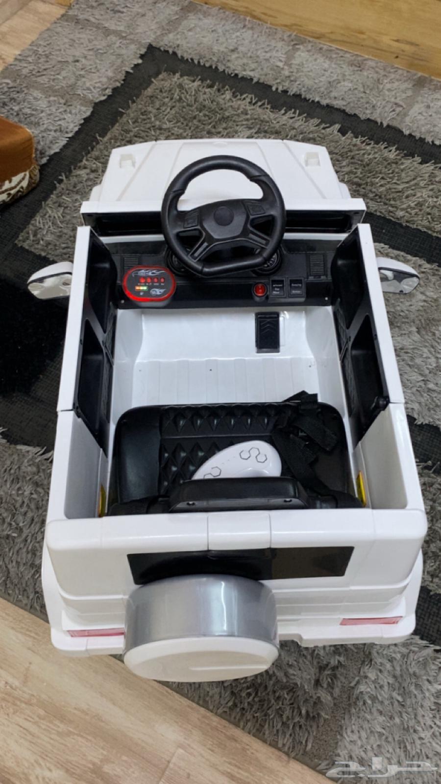 Very new kids' G-Class toy car, used for 20 days64515416902017112