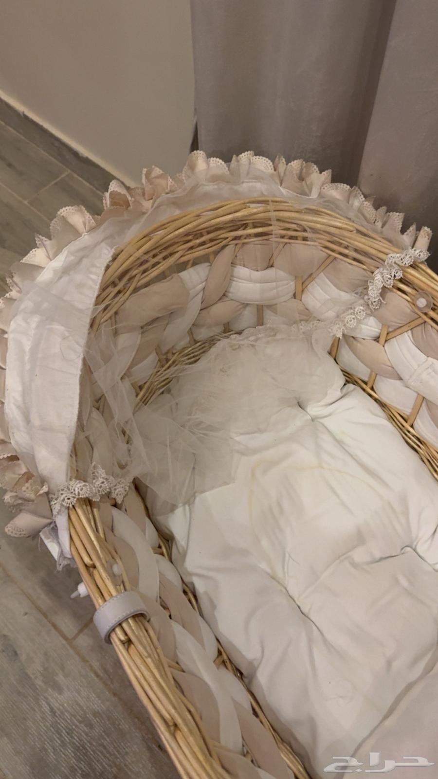 سرير كرسي موسى جديددد ولا به كسر ولا شيء64510831607042110