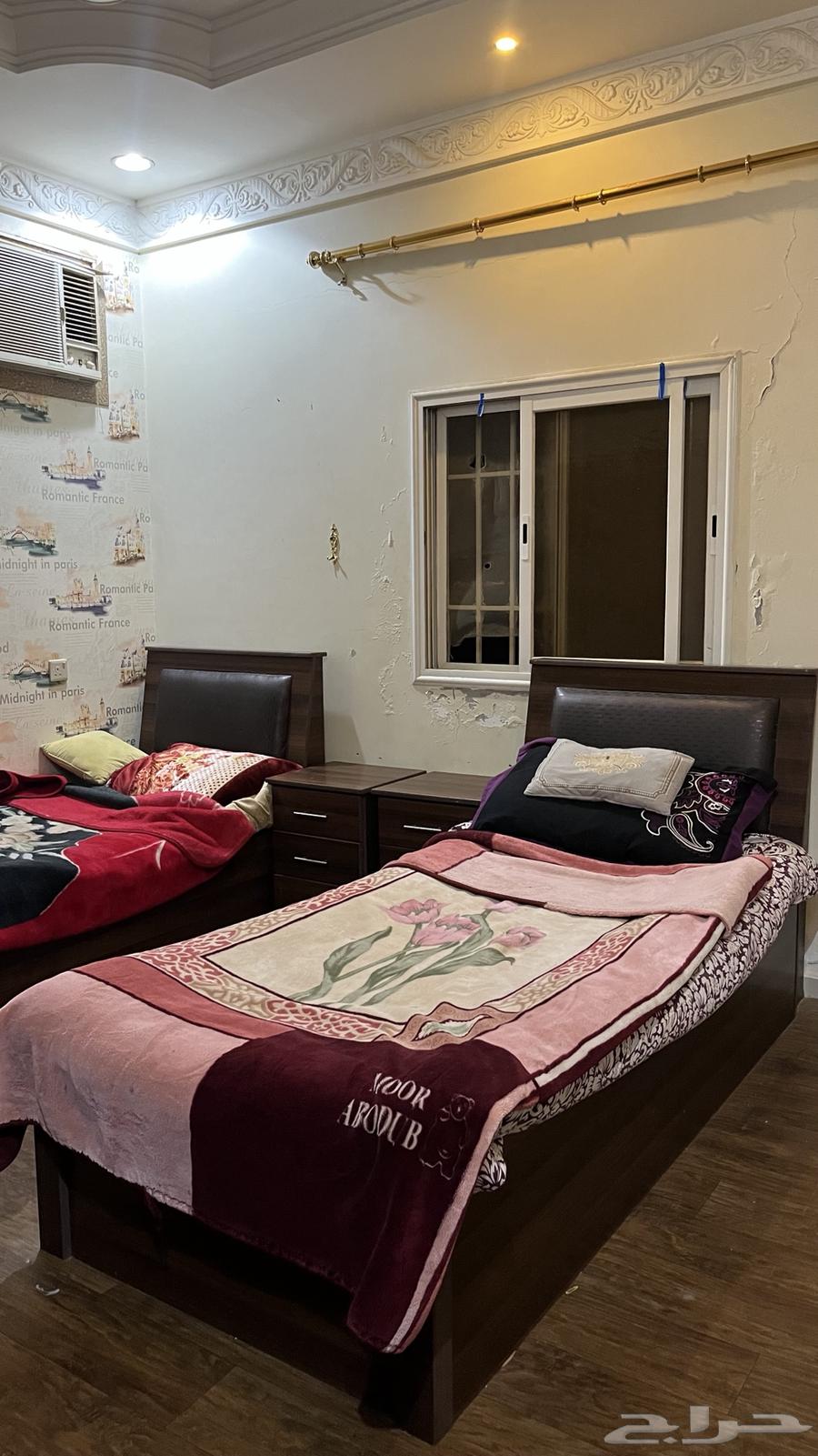 غرفه نوم بحاله جيده64516625297283110