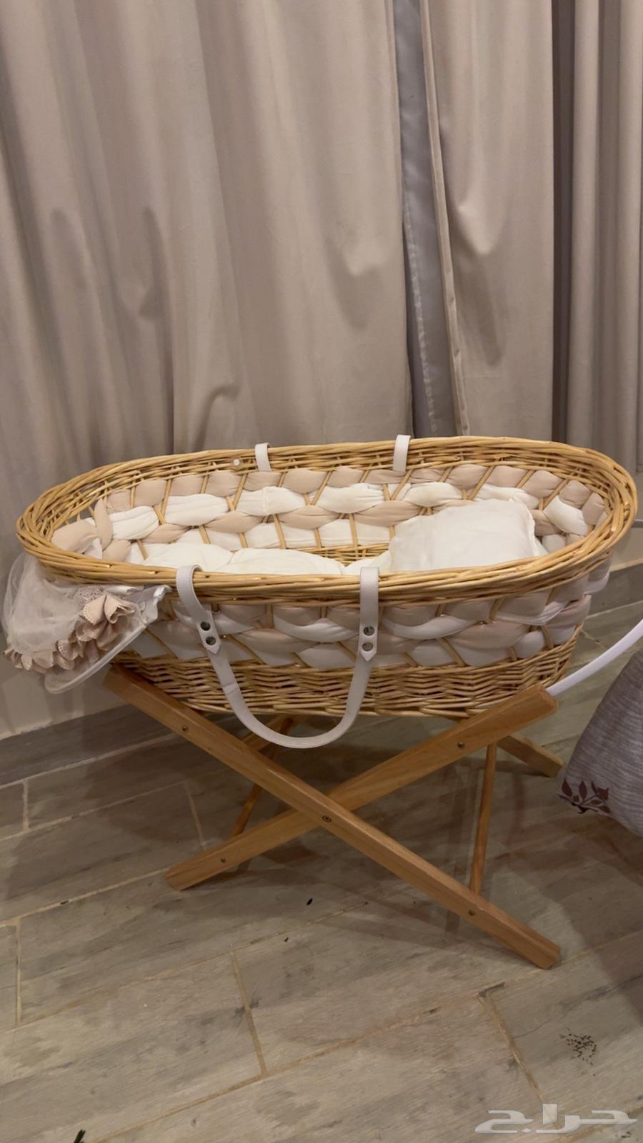 سرير كرسي موسى جديددد ولا به كسر ولا شيء64510831607042112