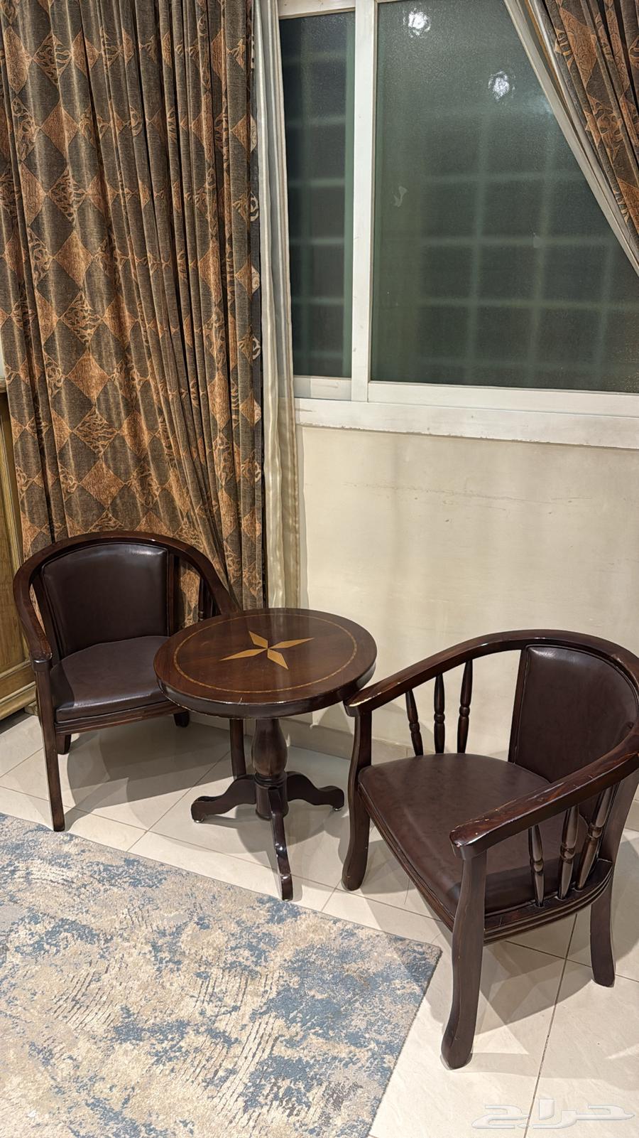 دولاب تخزين   كراسي مع طاولة64513990177281110