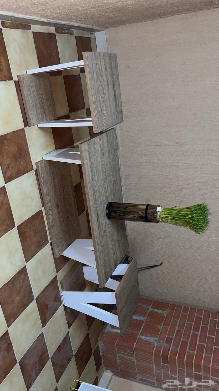 للبيع أثاث طاولات ضيافة ومزهرية وطاولة تلفاز64516554112515110