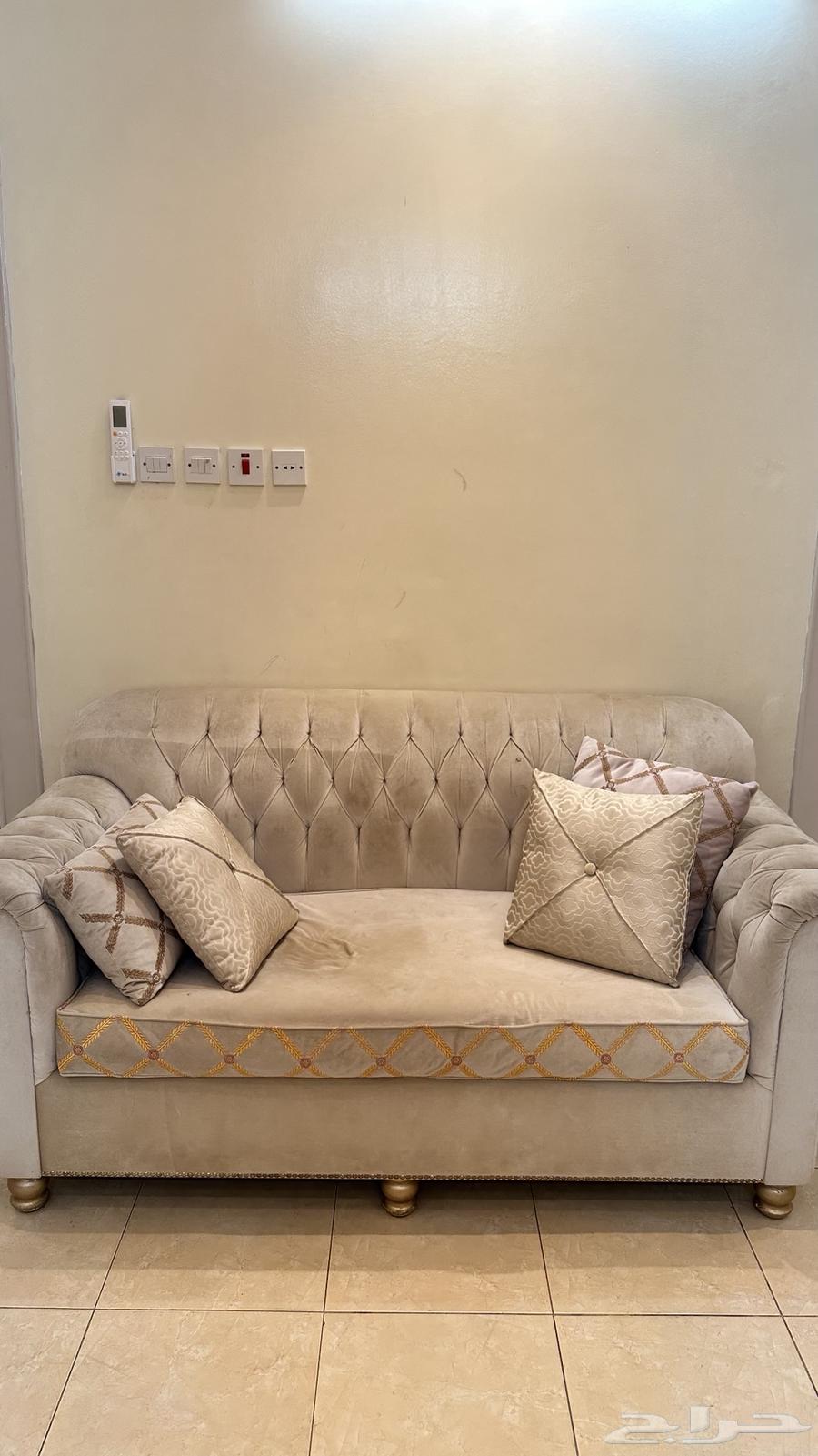 U-shaped sofa set, condition from broken pieces with star64512023261953111