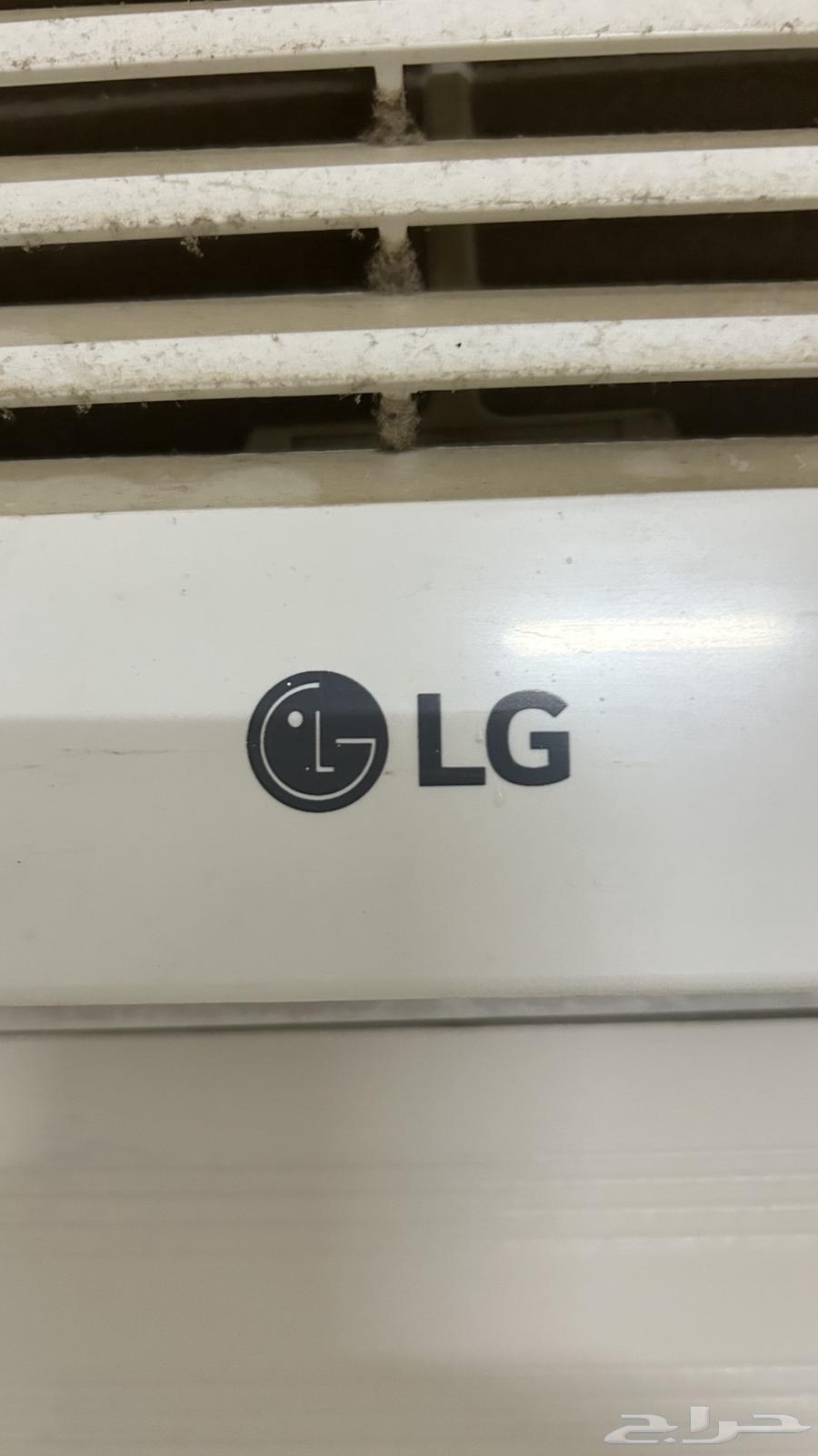 مكيف شباك نظيف جدا64518521995779111