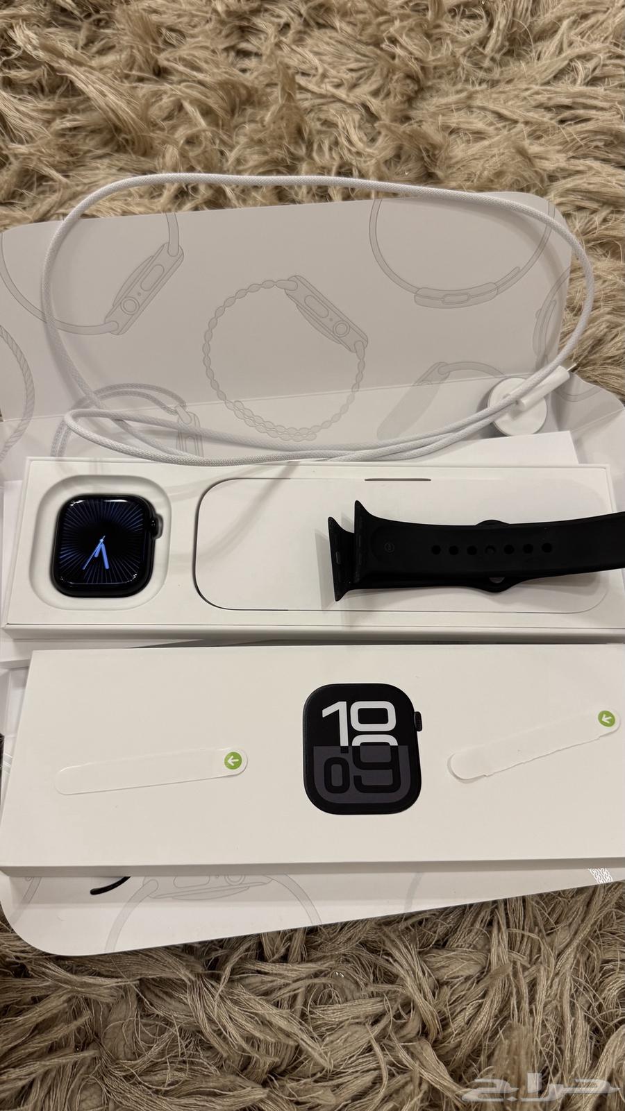 ساعة أبل السوم 700 والبيع قريب لأني مستعجل64511773356546110