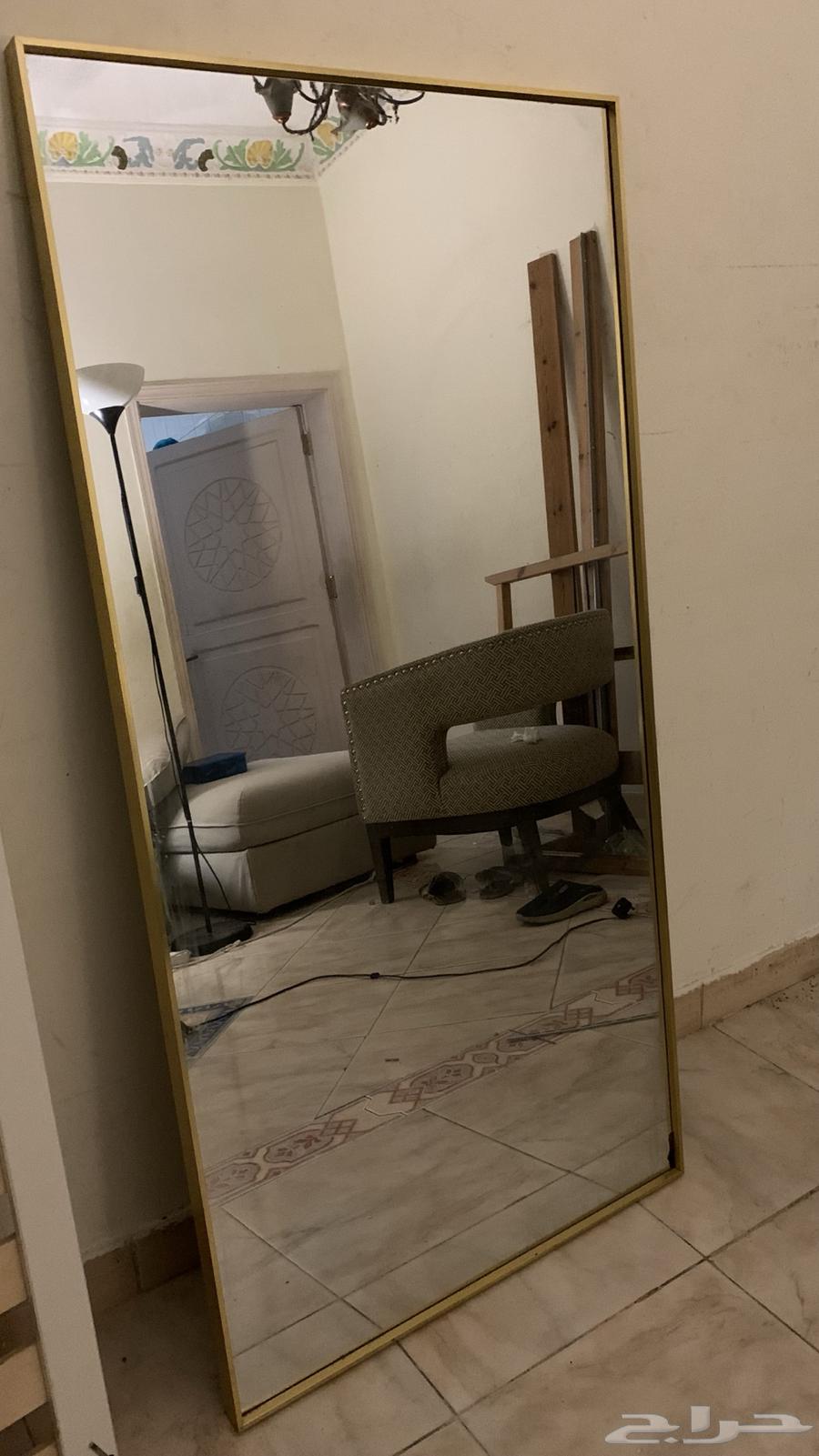 مراية طويلة بأيطار ذهبي للبيع64513686912002110