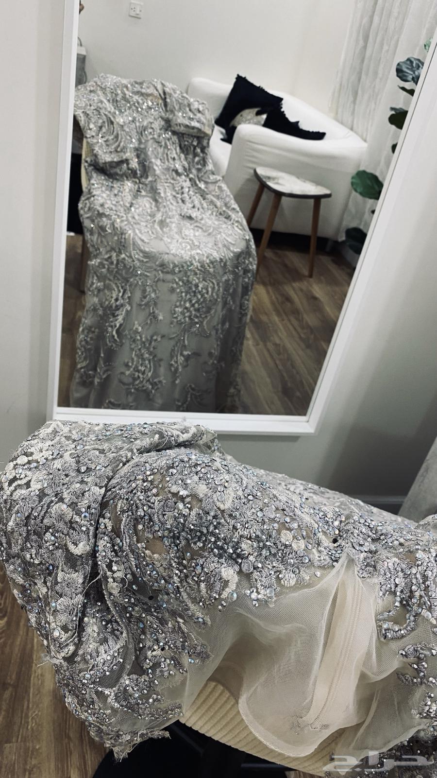 فستان للبيع64518747024642111