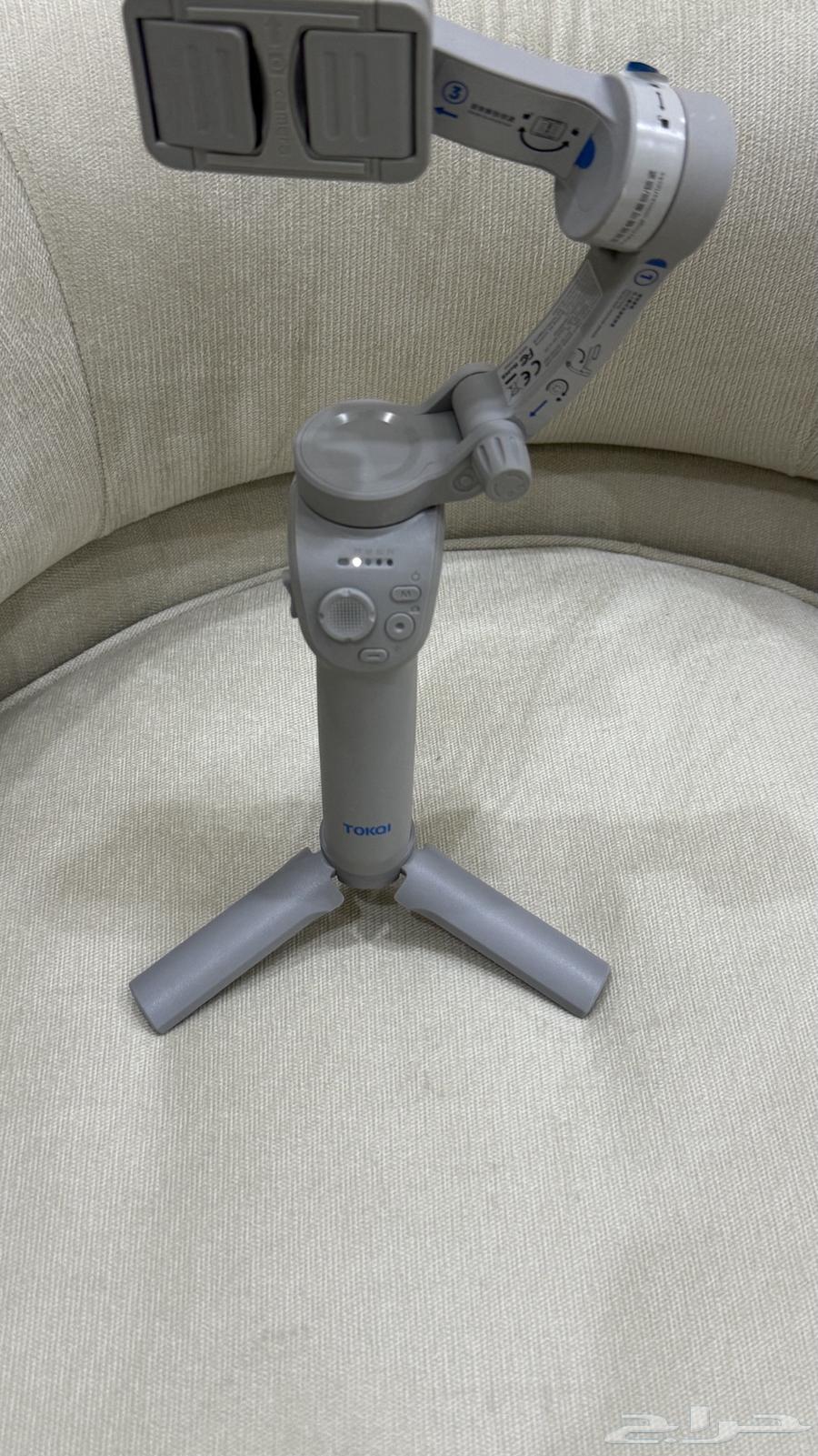 آلة تصوير جديده مع سلك الشاحن64518775221762110