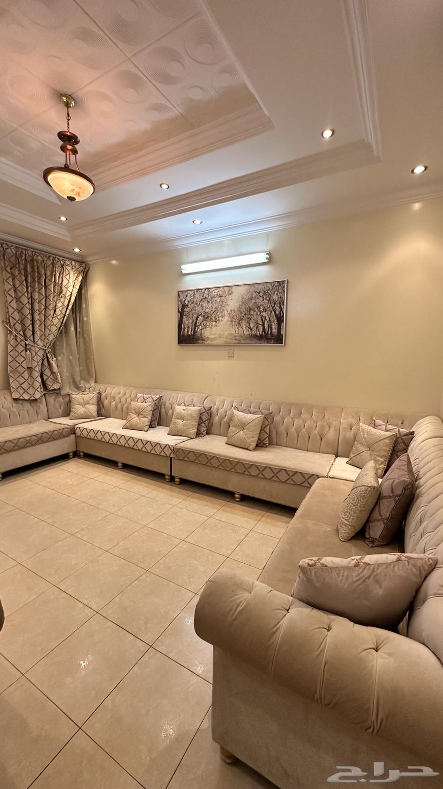 U-shaped sofa set, condition from broken pieces with star64512023261953113