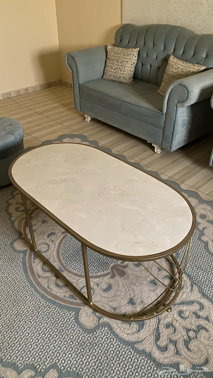 Sofa set with carpet and large table64512176066306114