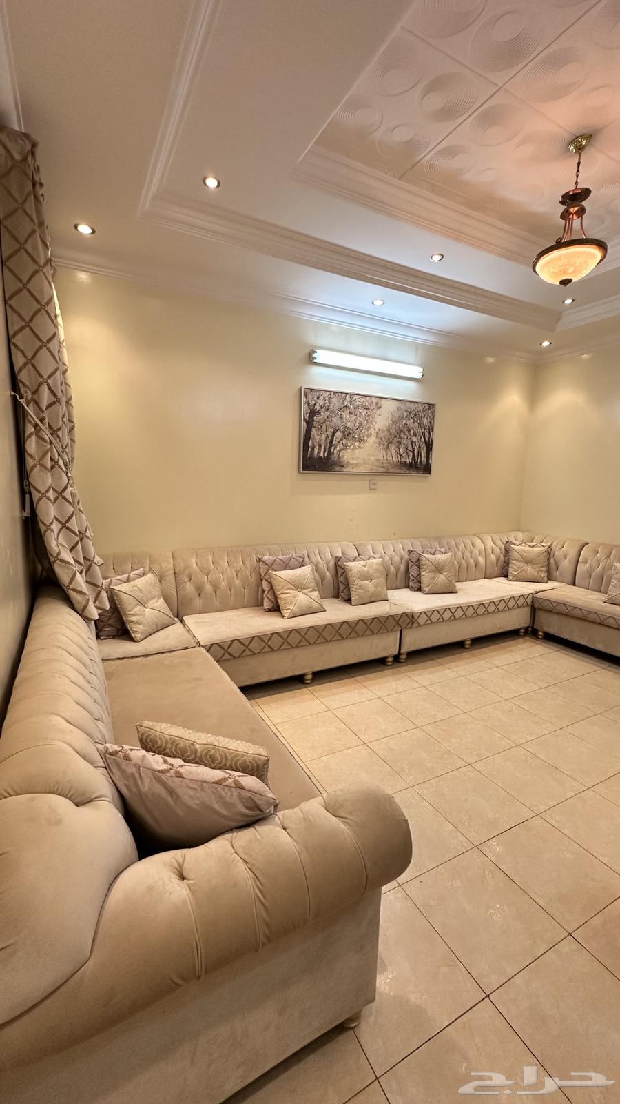 U-shaped sofa set, condition from broken pieces with star64512023261953110