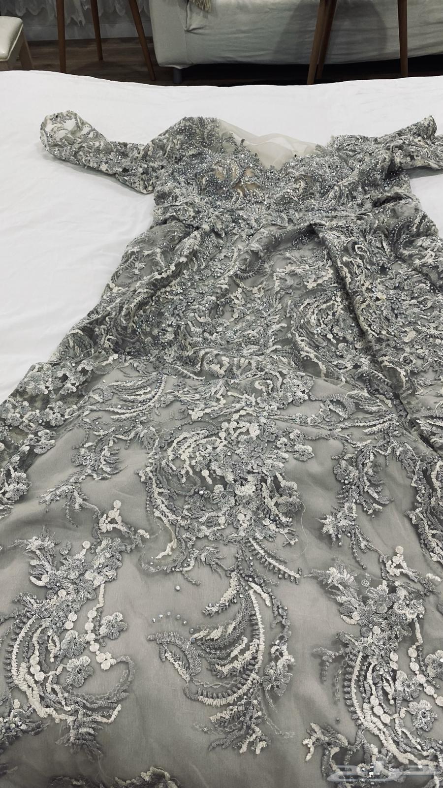 فستان للبيع64518747024642110