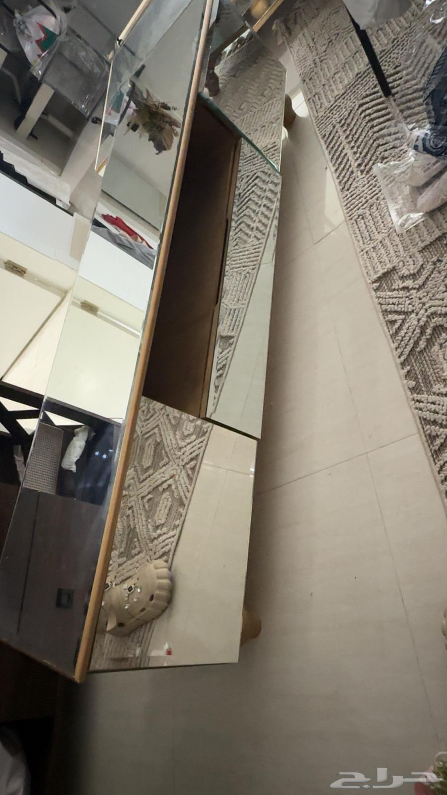 Plasma table set with large floor table, glass furniture64513866628354112