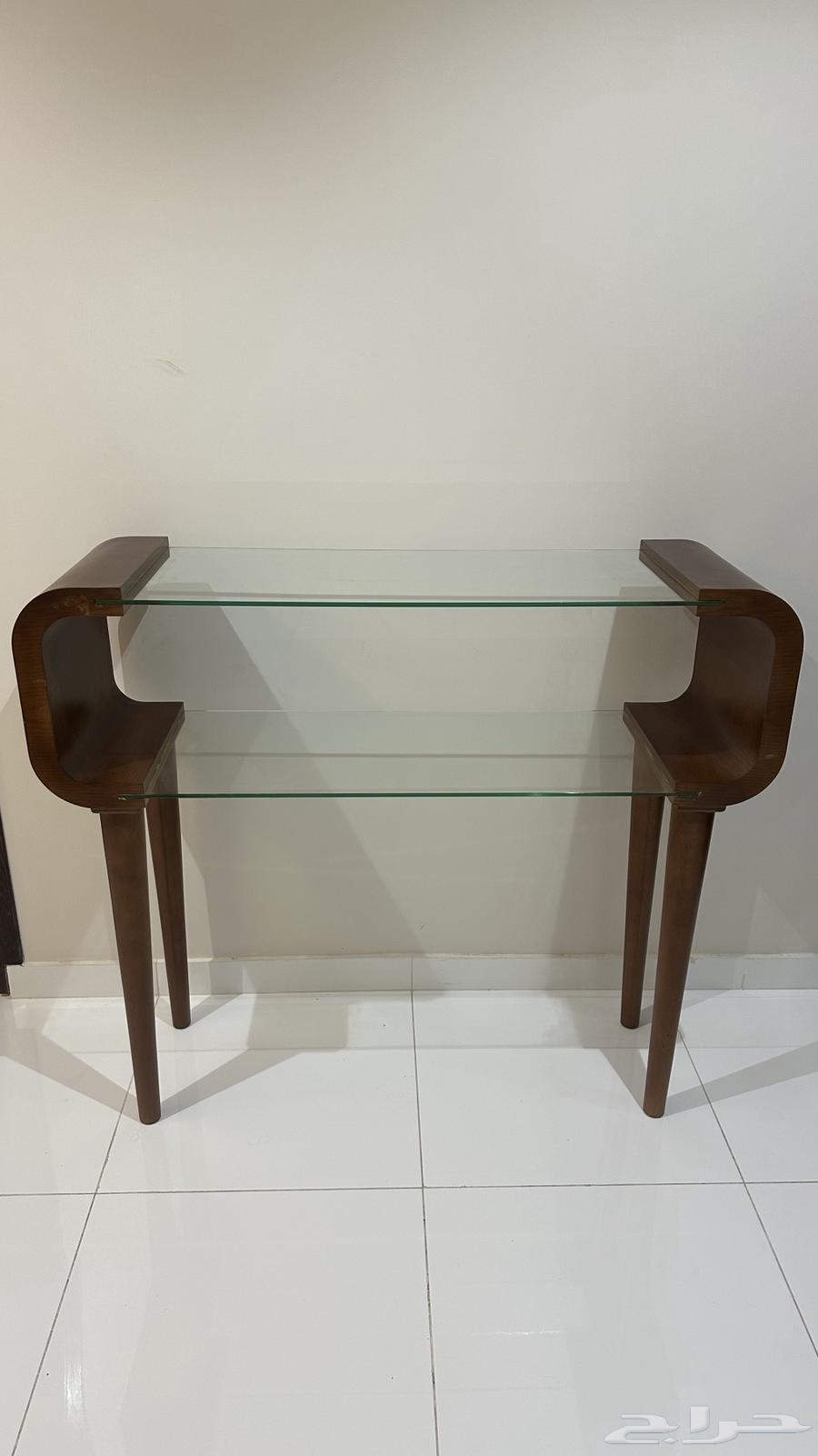 عربية ملكة شبه جديدة64517561772033110