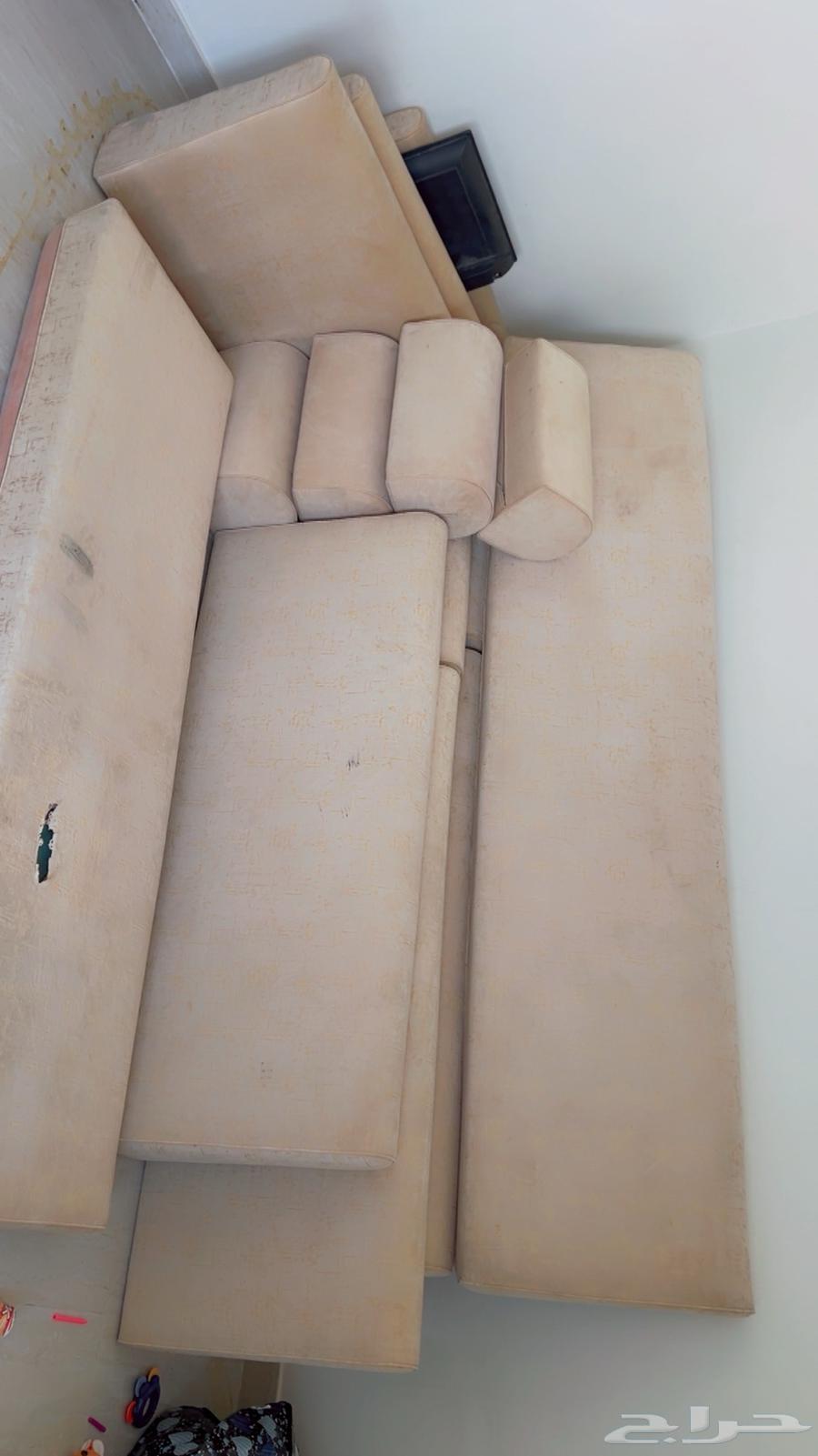 Supports for sale at 350, one of the supports has a slight burn shown in the picture64511227573761110