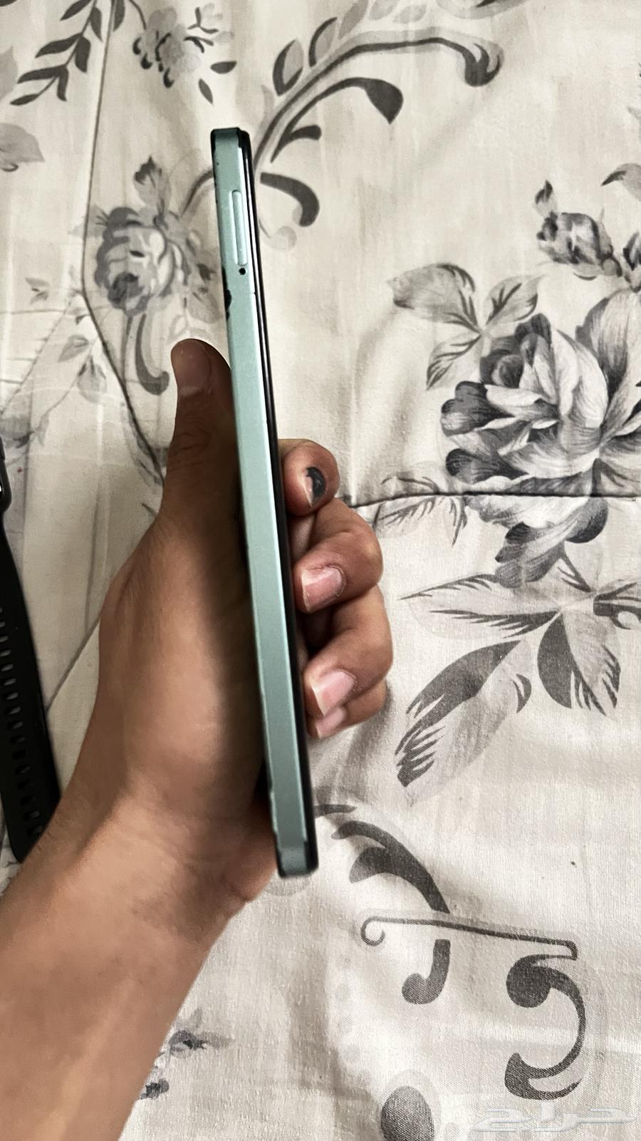 جوال 128 قيقا و ساعه هووي64513229646465113